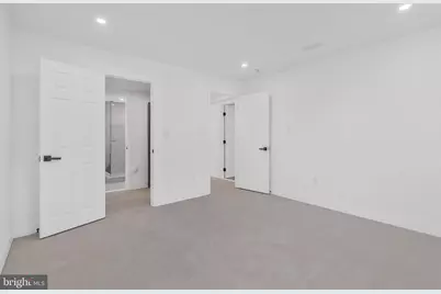 6810 Weaver Avenue, McLean, VA 22101 - Photo 34