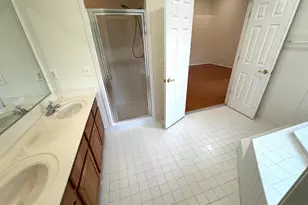 12915 Starters Ln, Fairfax, VA 22033 - Photo 28