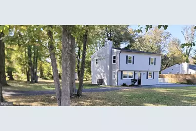 8426 Woodlawn Street, Alexandria, VA 22309 - Photo 4