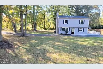 8426 Woodlawn Street, Alexandria, VA 22309 - Photo 6