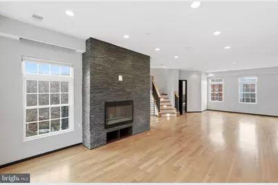 12104 Chancery Station Circle, Reston, VA 20190 - Photo 14