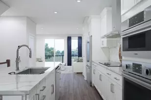 2680 River Birch Rd, Herndon, VA 20171 - Photo 4