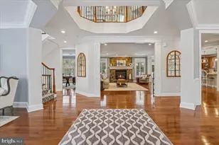 10321 Lynch Ln, Oakton, VA 22124 - Photo 4