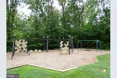 2253 Coppersmith Square, Reston, VA 20191 - Photo 20