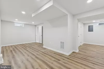 12920 New Parkland Drive, Herndon, VA 20171 - Photo 32