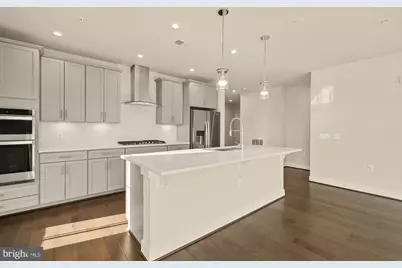 2320 Field Point Road #4-304, Herndon, VA 20171 - Photo 8