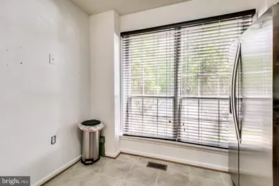 5730 Evergreen Knoll Court, Alexandria, VA 22303 - Photo 4