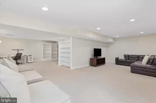 1435 Rosewood Hill Dr, Vienna, VA 22182 - Photo 40