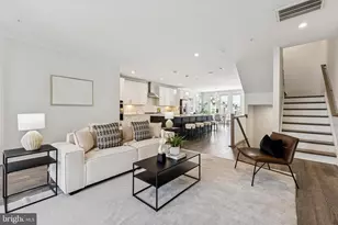 4635 Charger Pl, Chantilly, VA 20151 - Photo 2