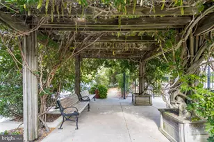 8370 Greensboro Dr, McLean, VA 22102 - Photo 34