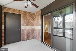 8370 Greensboro Dr, McLean, VA 22102 - Photo 10