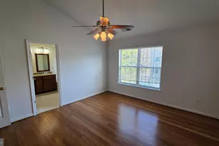 4105 Hazelwood Ct, Fairfax, VA 22030 - Photo 14