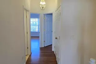 4105 Hazelwood Ct, Fairfax, VA 22030 - Photo 18