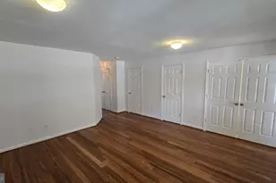 4105 Hazelwood Ct, Fairfax, VA 22030 - Photo 6