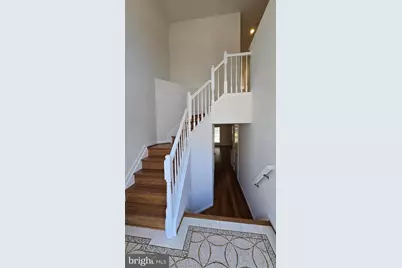 4105 Hazelwood Court, Fairfax, VA 22030 - Photo 2