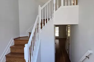 4105 Hazelwood Ct, Fairfax, VA 22030 - Photo 2