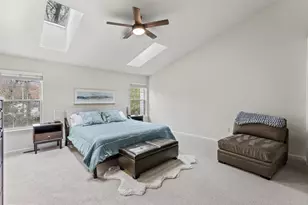 8873 Royal Doulton Ln, Fairfax, VA 22031 - Photo 22