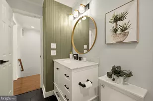 8906 Royal Astor Way, Fairfax, VA 22031 - Photo 18