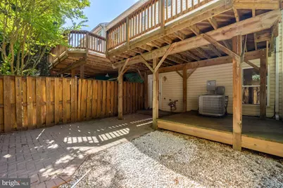 8906 Royal Astor Way, Fairfax, VA 22031 - Photo 32