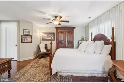 11186 Longwood Grove Drive, Reston, VA 20194 - Photo 60