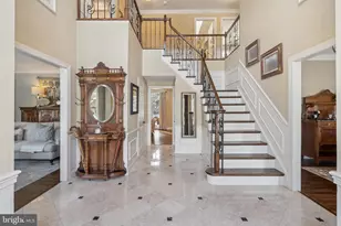 11186 Longwood Grove Dr, Reston, VA 20194 - Photo 4