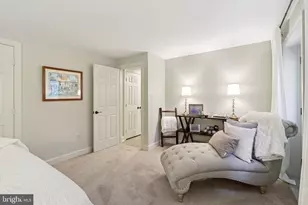 11186 Longwood Grove Dr, Reston, VA 20194 - Photo 84