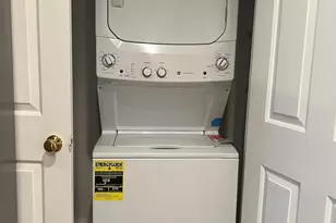 10700 Hunters Run Ct, Vienna, VA 22181 - Photo 38