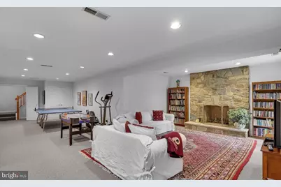 10700 Hunters Run Court, Vienna, VA 22181 - Photo 26