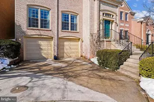 1608 Aerie Ln, McLean, VA 22101 - Photo 2