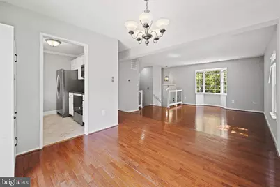 2362 Hunters Square Court, Reston, VA 20191 - Photo 8