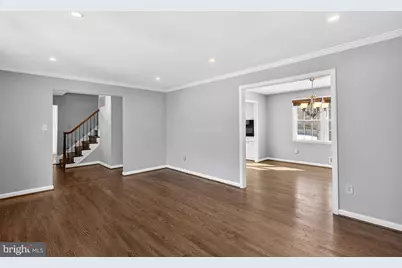 9125 Donna Dean Drive, Springfield, VA 22153 - Photo 4