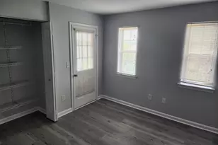 14805 Rydell Rd, Centreville, VA 20121 - Photo 2