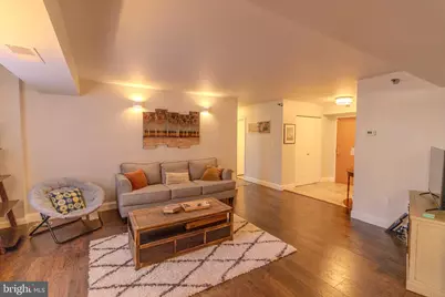 1808 Old Meadow Road #112, McLean, VA 22102 - Photo 4