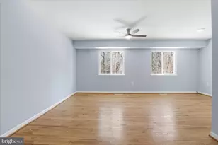 6027 Bonnie Bern Ct, Burke, VA 22015 - Photo 8