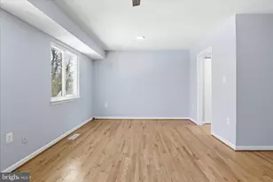 6027 Bonnie Bern Ct, Burke, VA 22015 - Photo 12