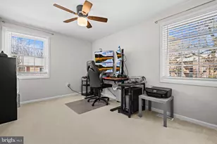 4103 Meadow Hill Ln, Fairfax, VA 22033 - Photo 28