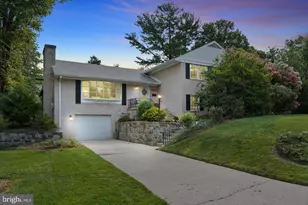 6210 Loch Raven Dr, McLean, VA 22101 - Photo 2