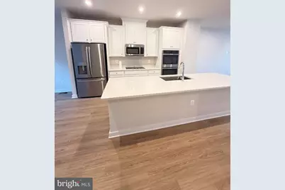 2108 Acadia Road, Herndon, VA 20170 - Photo 2