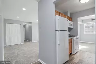 7096 Spring Garden Dr, Springfield, VA 22150 - Photo 2