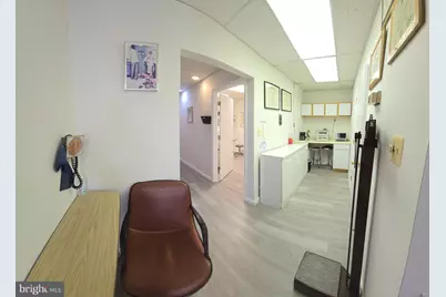 8622 Lee Highway #2B, Fairfax, VA 22031 - Photo 14