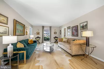 6547 Mapledale Court, Falls Church, VA 22041 - Photo 2