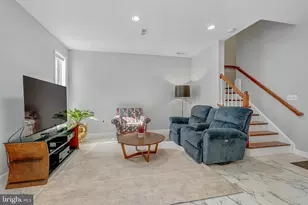 1916 Logan Manor Dr, Reston, VA 20190 - Photo 28