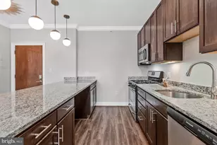 6301 Edsall Rd, Alexandria, VA 22312 - Photo 6