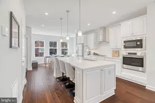 9339 Lemon Mint Ct, Fairfax, VA 22031 - Photo 16