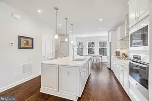 9339 Lemon Mint Ct, Fairfax, VA 22031 - Photo 14