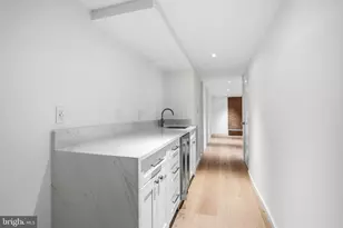 816 Utterback Store Rd, Great Falls, VA 22066 - Photo 16