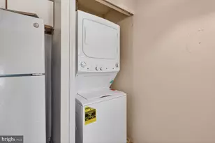 8605 Beekman Pl, Alexandria, VA 22309 - Photo 8