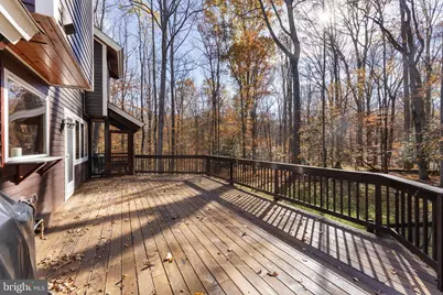 10755 Riverscape Run, Great Falls, VA 22066 - Photo 12
