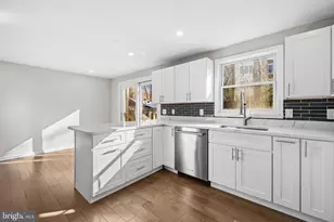 7941 Tyson Oaks Cir, Vienna, VA 22182 - Photo 10