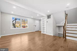 7941 Tyson Oaks Cir, Vienna, VA 22182 - Photo 4